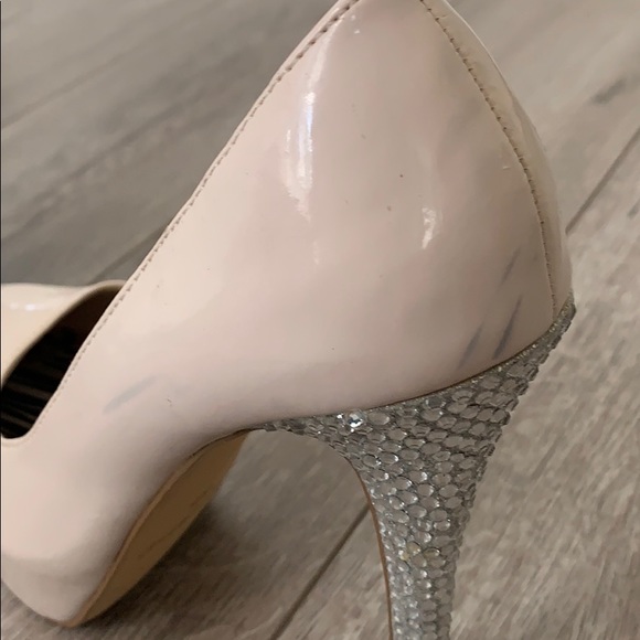 Shoe dazzle cream and rhinestone heels size 6.5 - Picture 6 of 10
